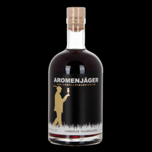 Foto einer Flasche LEMBERGER TRAUBENLIKÖR AROMENJÄGER des Weingut Escher Schwaikheim bei Stuttgart im Rems-Murr-Kreis vor schwarzem Hintergrund