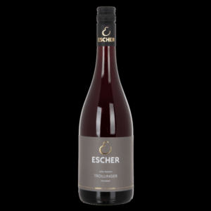 Foto einer Flasche TROLLINGER ALTE REBEN BERGKEUPER des Weingut Escher Schwaikheim bei Stuttgart im Rems-Murr-Kreis vor schwarzem Hintergrund